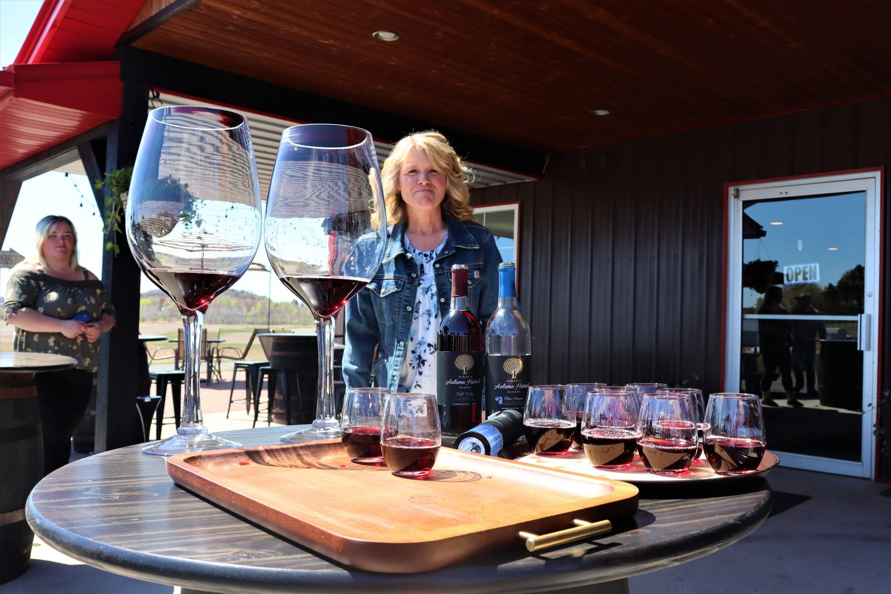 Dixon's Autumn Harvest Winery